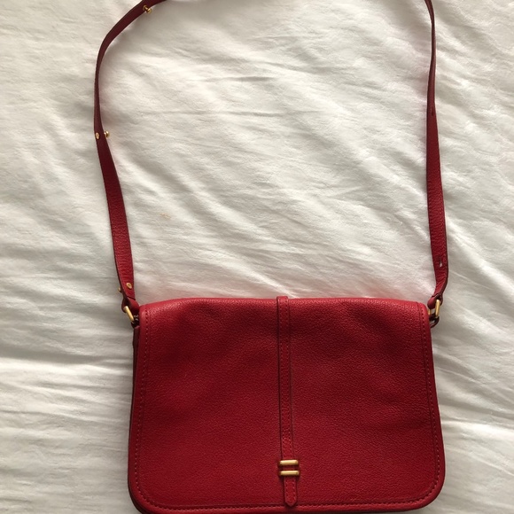 Marc Jacobs Red Cross-body purse. - Picture 1 of 4